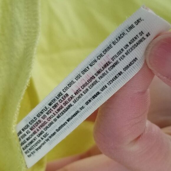 NEW Intimately Free Deep V-Neck Lace Yellow Top XS - Picture 10 of 11